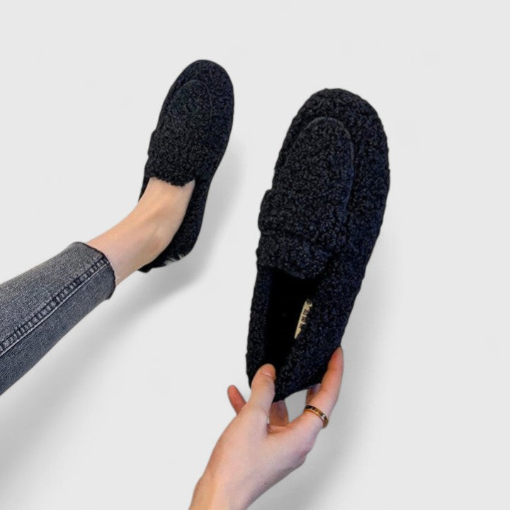 Solenne | Pantofi de casă călduroși cu un design elegant