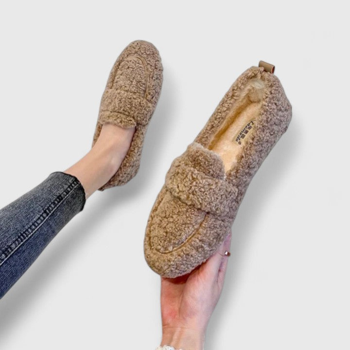Solenne | Pantofi de casă călduroși cu un design elegant