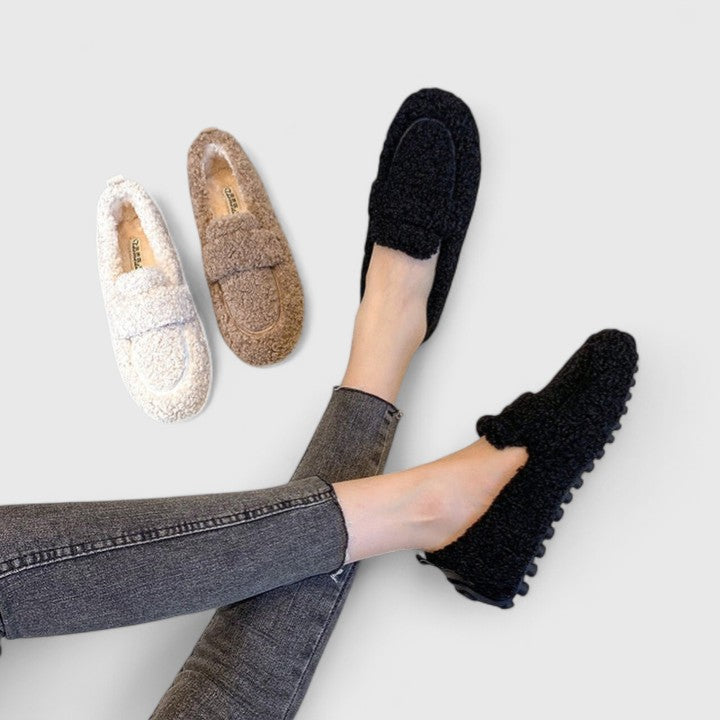 Solenne | Pantofi de casă călduroși cu un design elegant