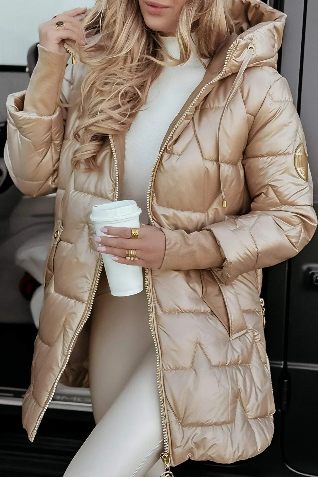 Nolwen™ | Palton elegant de iarnă cu glugă